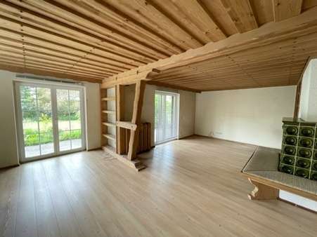 Gemütliches großes Wohn- / Esszimmer - Grundstück in 82291 Mammendorf mit 1300m² kaufen