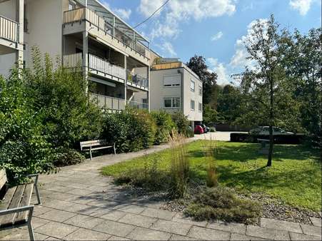 Ansicht Wohnanlage - Etagenwohnung in 82256 Fürstenfeldbruck mit 67m² kaufen