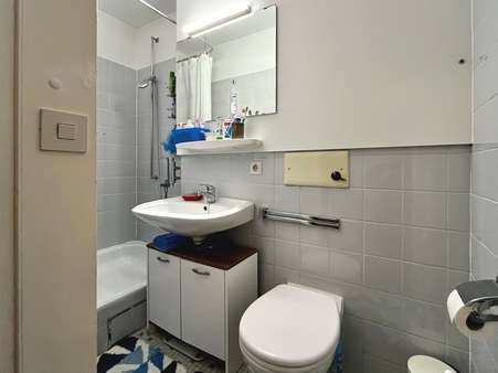 Badezimmer - Etagenwohnung in 82515 Wolfratshausen mit 31m² kaufen