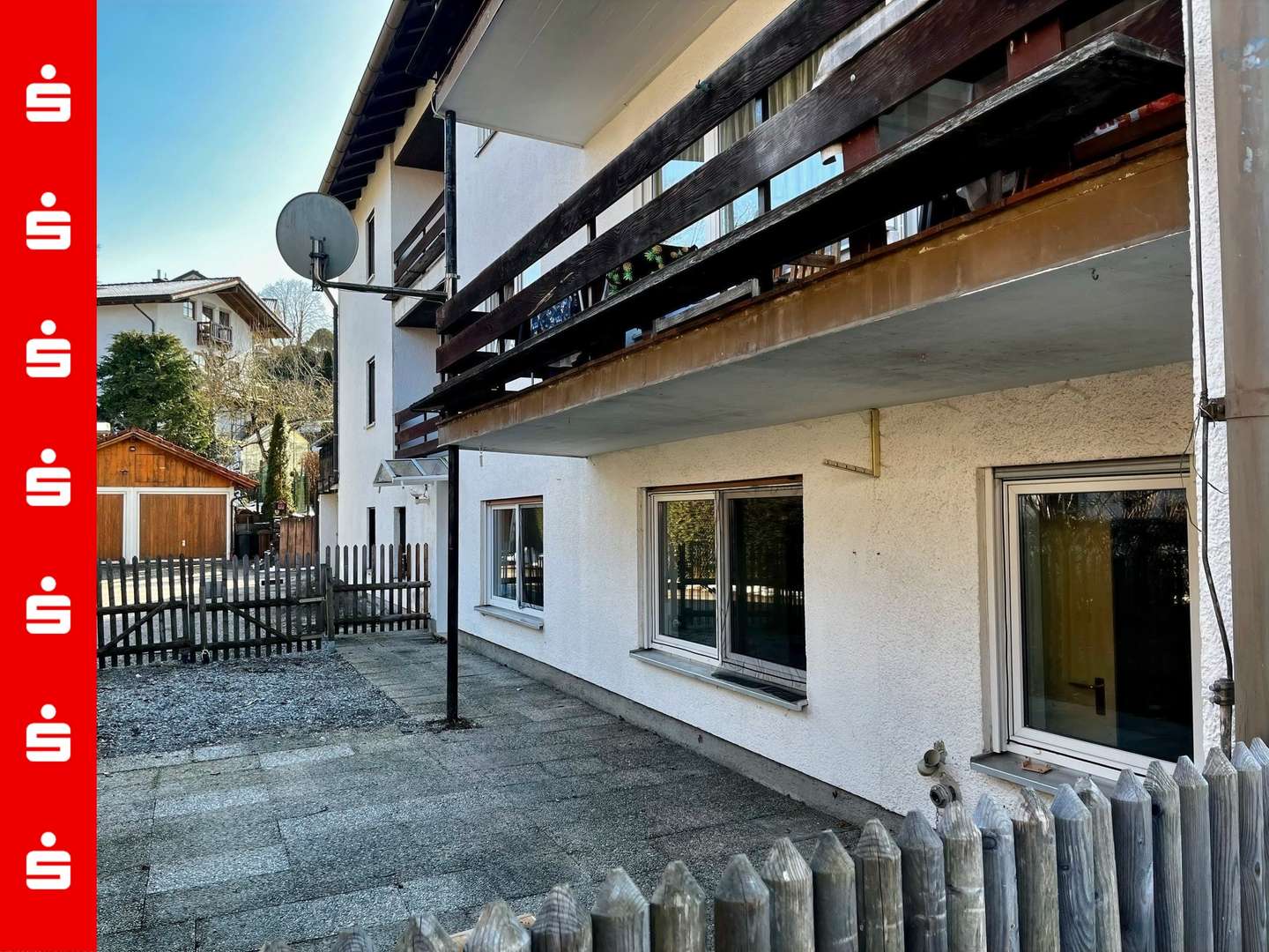 Ruhige Terrasse mit Stellplatz Ruhige Terrasse mit Stellplatz - Erdgeschosswohnung in 82393 Iffeldorf mit 74m² kaufen