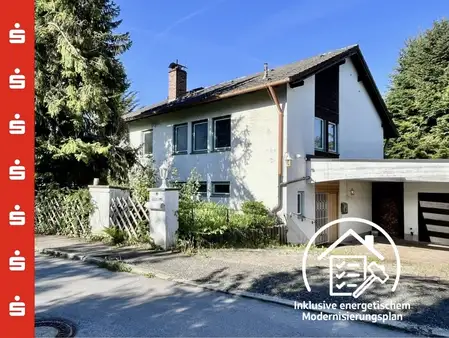 Freistehendes Einfamilienhaus mit viel Potenzial zur individuellen Gestaltung!