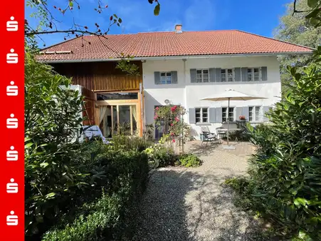 Charmantes Bauernhaus - komplett saniert