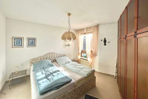 Schlafzimmer - Etagenwohnung in 82377 Penzberg mit 82m² kaufen