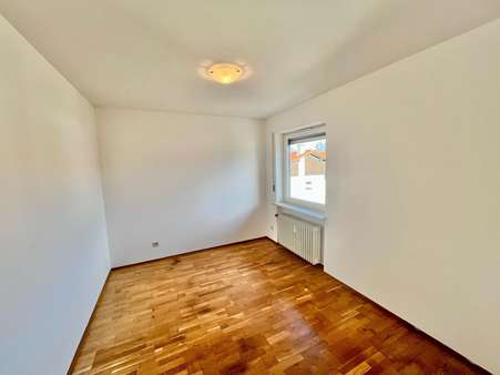 Kinderzimmer - Etagenwohnung in 83646 Bad Tölz mit 72m² kaufen