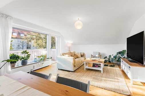 Whg. 1 - Wohn- und Essbereich - Mehrfamilienhaus in 82166 Gräfelfing mit 432m² kaufen