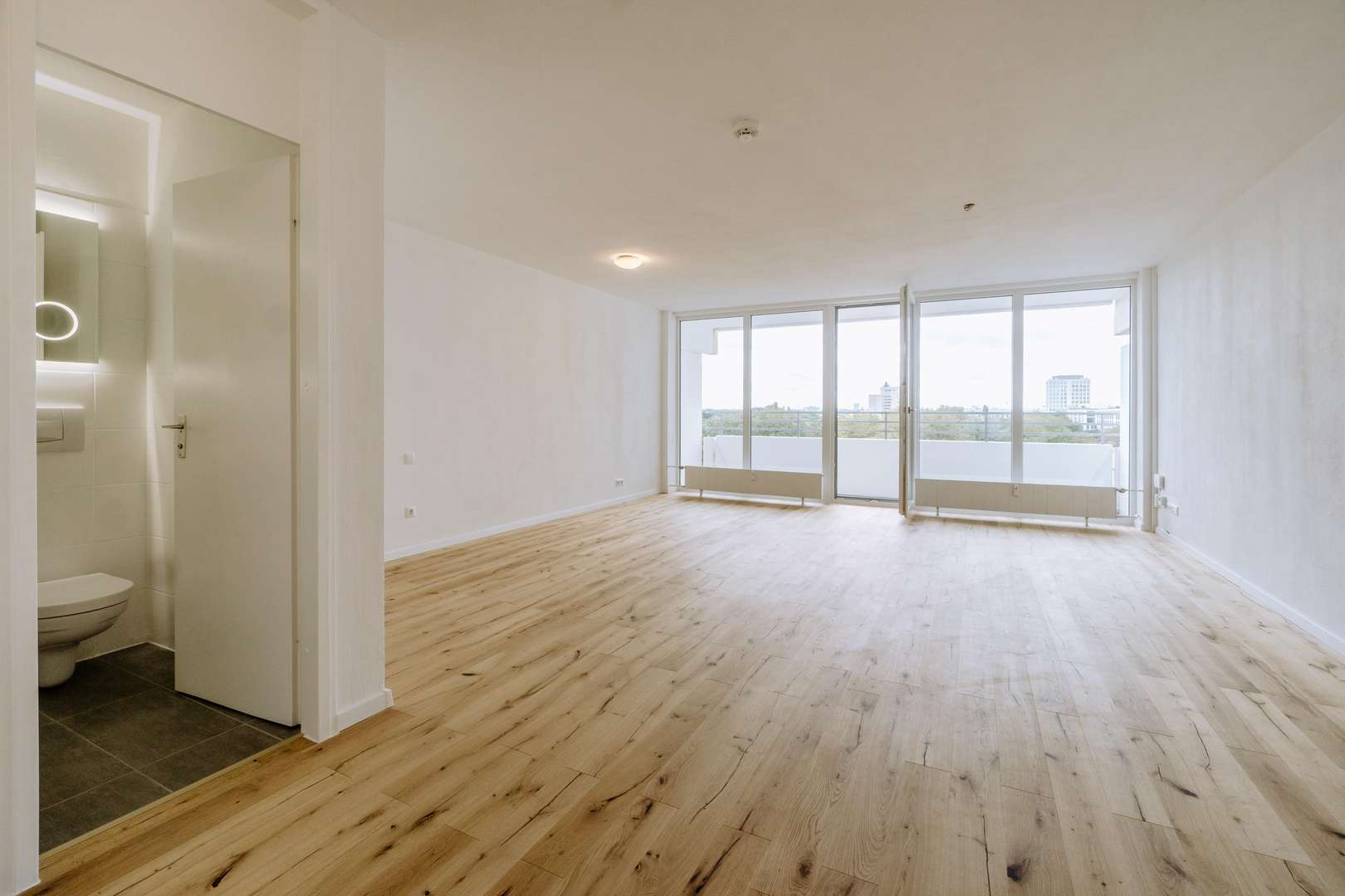 Wohnraum - Etagenwohnung in 80804 München mit 44m² kaufen