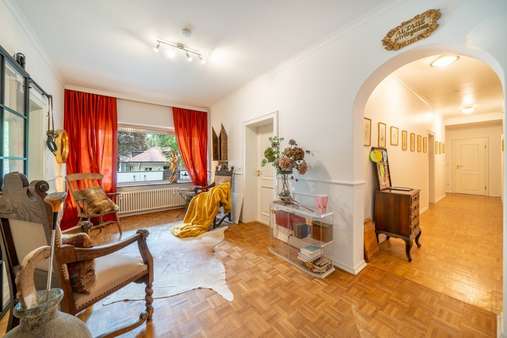 Großzügiger Eingangsbereich - Etagenwohnung in 81479 München mit 213m² kaufen