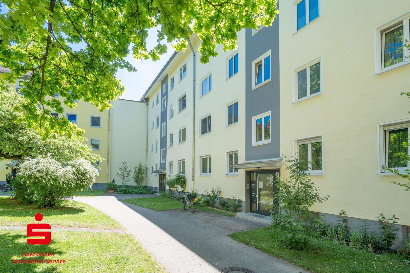 Außenansicht - Etagenwohnung in 81671 München mit 65m² kaufen