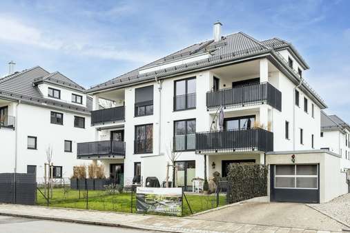 Hausansicht - Etagenwohnung in 84453 Mühldorf mit 90m² kaufen