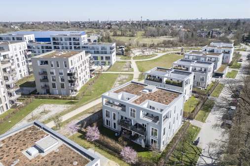 Außenansicht - Etagenwohnung in 81249 München mit 85m² kaufen