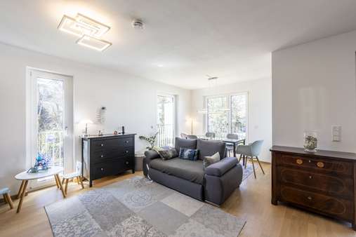 Essecke - Etagenwohnung in 81249 München mit 85m² kaufen