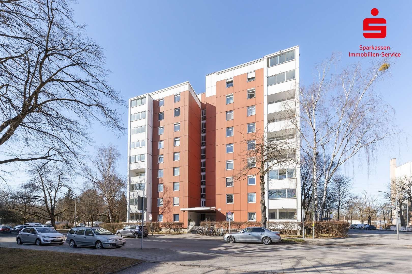 Hausansicht - Etagenwohnung in 81243 München mit 74m² kaufen