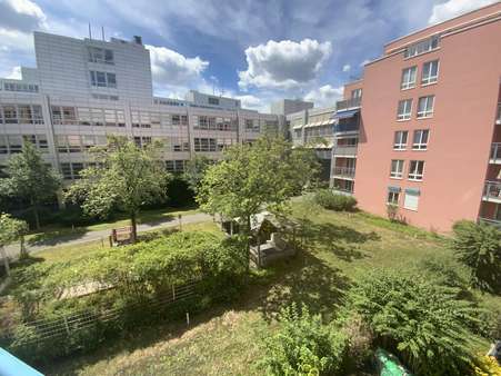 Garten Garten - Etagenwohnung in 80339 München mit 69m² als Kapitalanlage kaufen