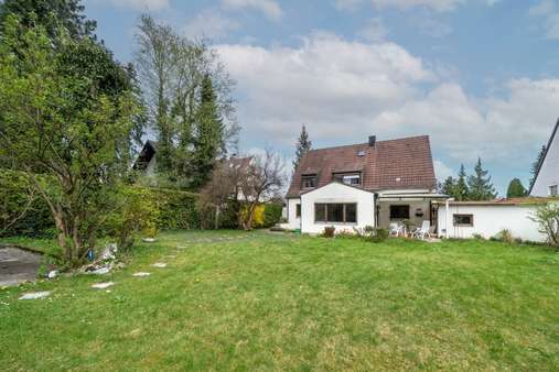 Grundstück mit Altbestand - Grundstück in 81375 München mit 763m² kaufen