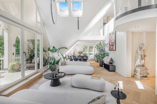 Wohnbereich - Etagenwohnung in 81247 München mit 239m² kaufen