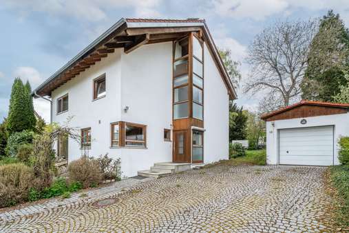 Hausansicht - Einfamilienhaus in 82229 Seefeld mit 262m² kaufen