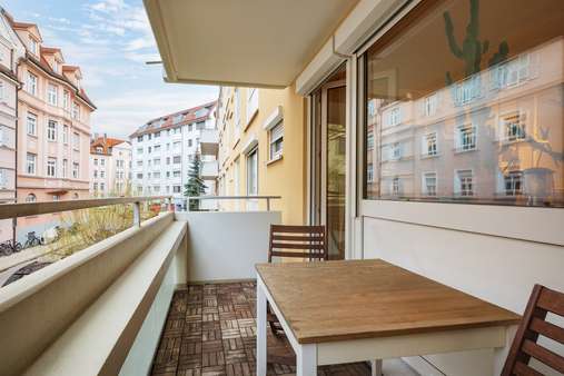 Balkon - Etagenwohnung in 80636 München mit 42m² kaufen