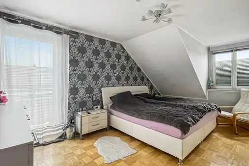 Großzügige 3,5-Zimmer-Eigentumswohnung mit möglicher Einliegerwohnung