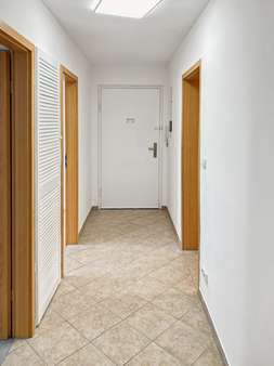 Eingangsbereich - Erdgeschosswohnung in 81245 München mit 85m² kaufen