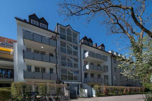 Hausansicht - Etagenwohnung in 81373 München mit 61m² kaufen