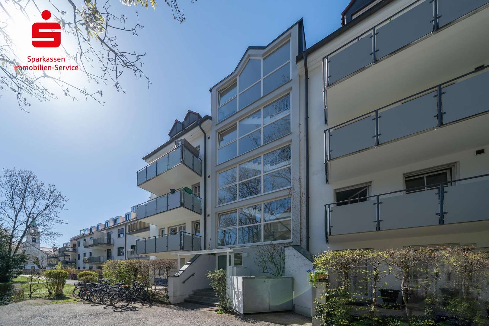 Hausansicht - Etagenwohnung in 81373 München mit 61m² kaufen