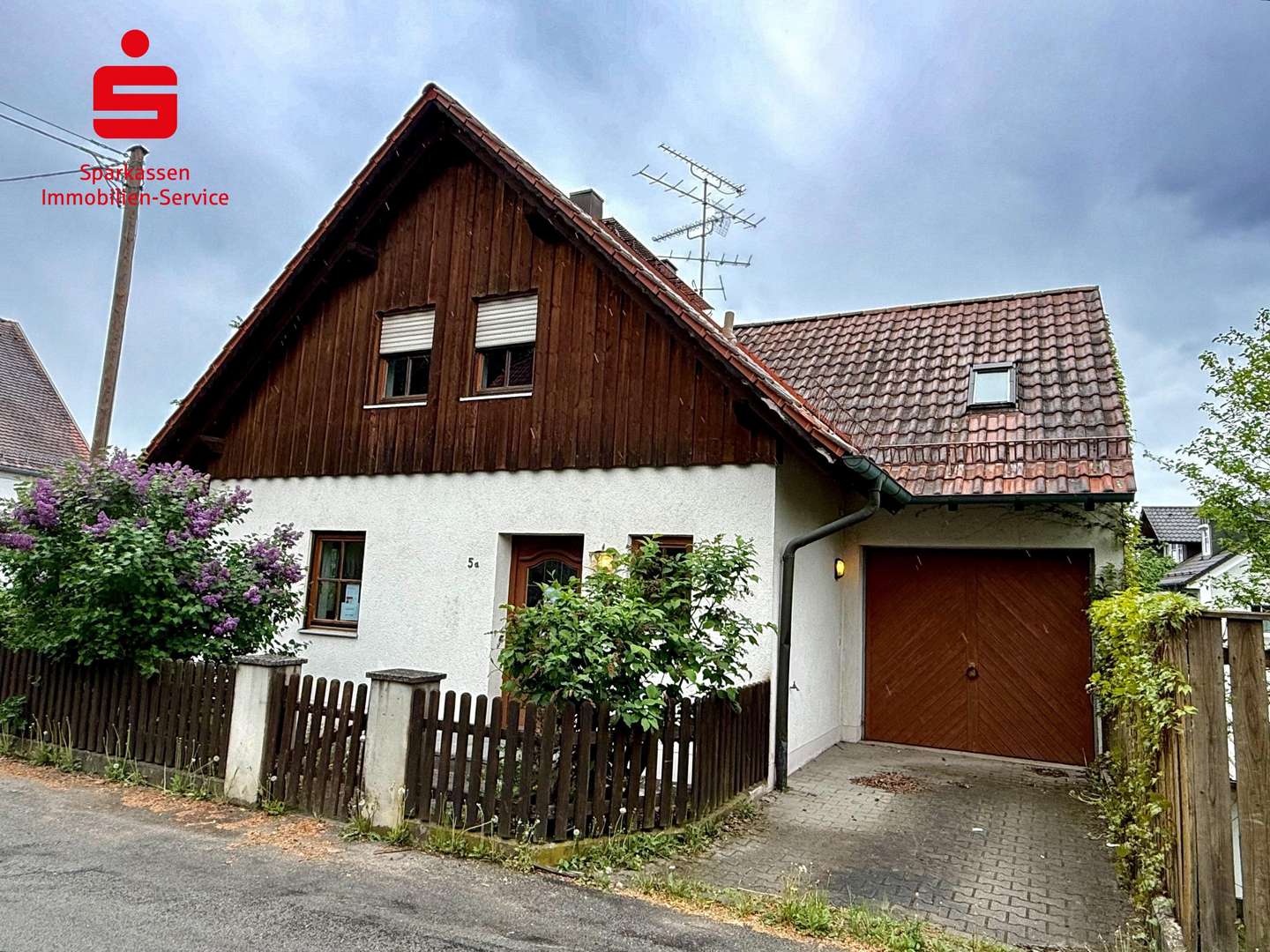 Hausansicht - Einfamilienhaus in 85405 Nandlstadt mit 174m² kaufen