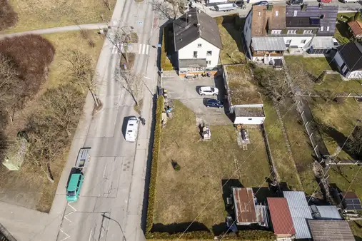 Baugrundstück in Seenähe – Ideal für Wohnprojekte