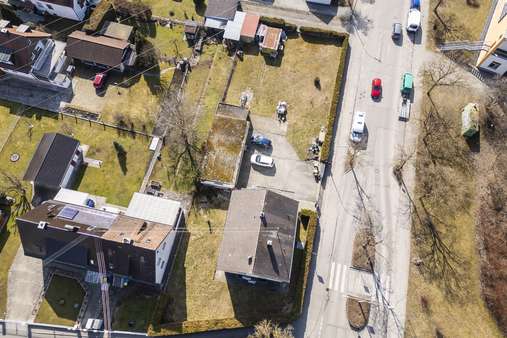 Luftaufnahme - Grundstück in 85757 Karlsfeld mit 1345m² kaufen