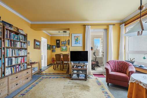 Wohnzimmer - Etagenwohnung in 81375 München mit 53m² als Kapitalanlage kaufen