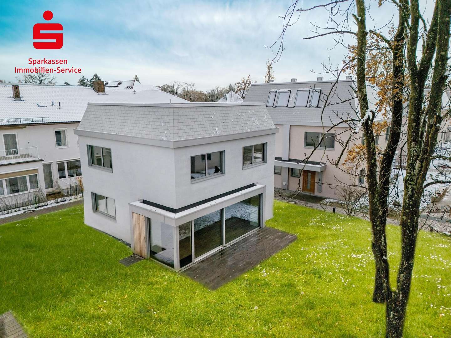 Drohnenansicht - Einfamilienhaus in 85579 Neubiberg mit 161m² kaufen