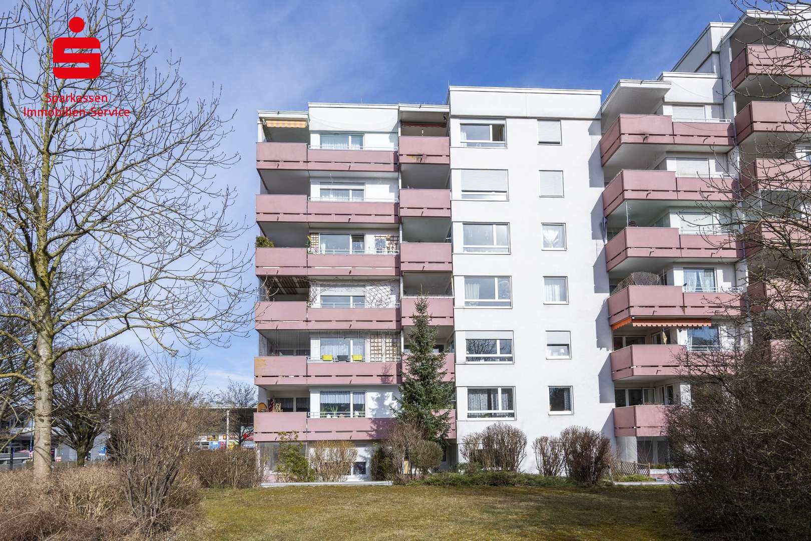 Hausansicht - Etagenwohnung in 82110 Germering mit 78m² kaufen