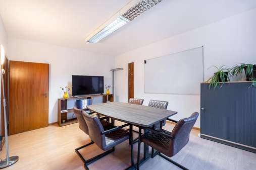 Büro 2 - Etagenwohnung in 81675 München mit 130m² kaufen