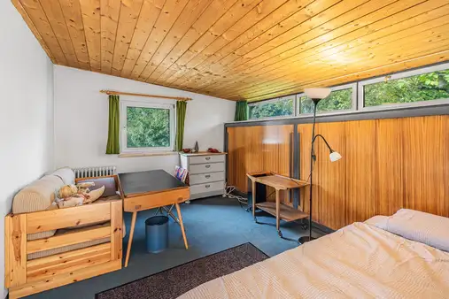 Architektenhaus mit großem Potenzial in exklusiver Lage
