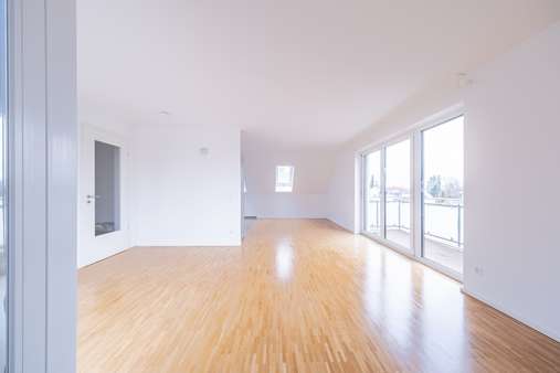 Wohn- und Essbereich - Etagenwohnung in 81243 München mit 89m² kaufen