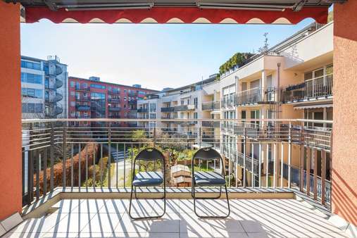 Balkon - Etagenwohnung in 80992 München mit 77m² kaufen