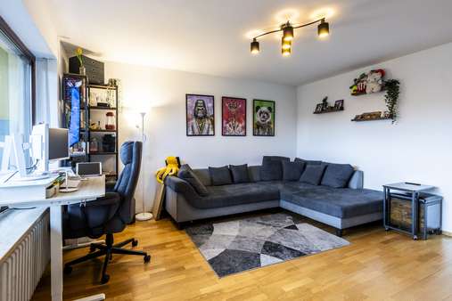 Wohnzimmer - Etagenwohnung in 81241 München mit 43m² kaufen
