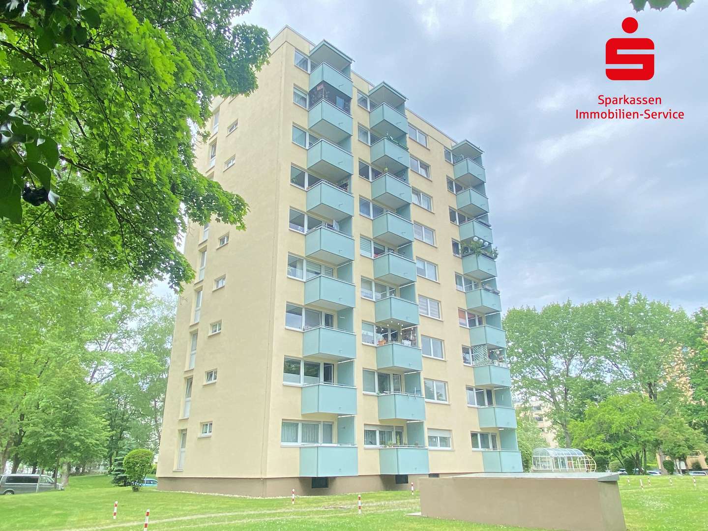 Außenansicht Außenansicht - Erdgeschosswohnung in 81477 München mit 57m² kaufen