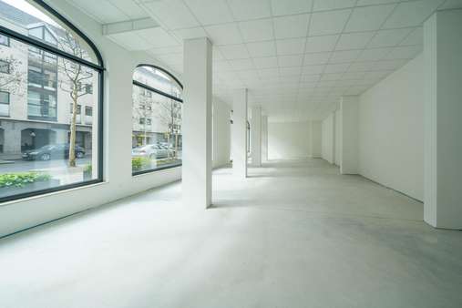 Flexible Fläche - Ladenlokal in 81241 München mit 132m² kaufen