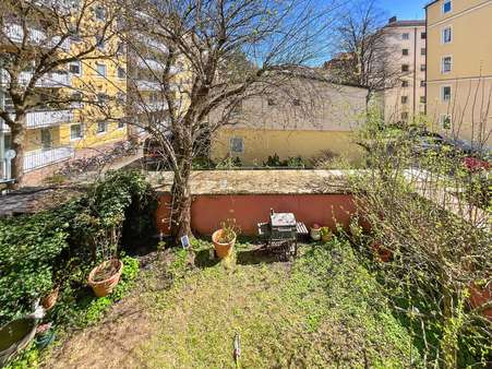 Blick vom Balkon - Etagenwohnung in 81671 München mit 81m² kaufen