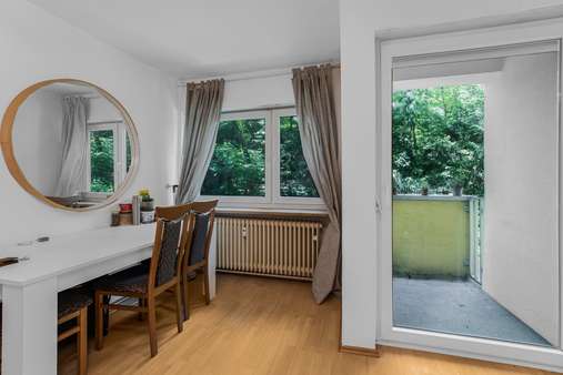 Nische- Essbereich - Erdgeschosswohnung in 81476 München mit 30m² kaufen