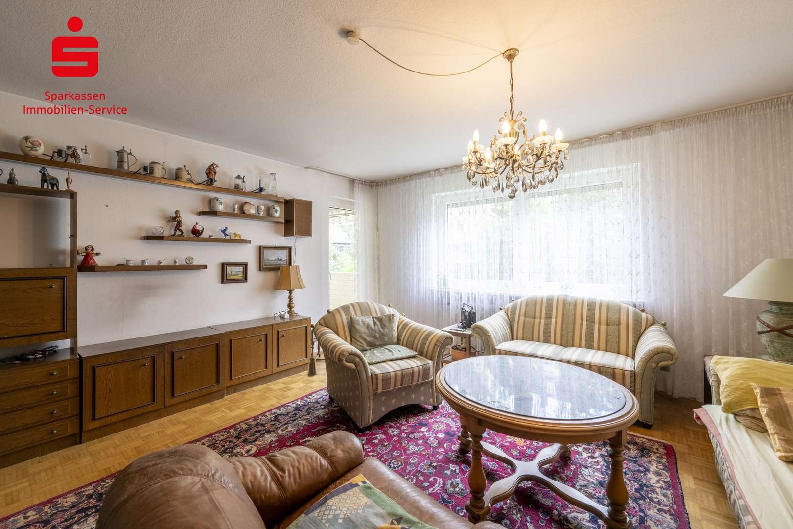 Wohnzimmer - Erdgeschosswohnung in 81371 München mit 90m² kaufen