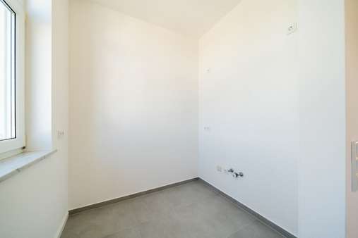 Küche - Dachgeschosswohnung in 80995 München mit 37m² kaufen