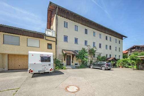 Hausansicht - Maisonette-Wohnung in 83533 Edling mit 118m² kaufen