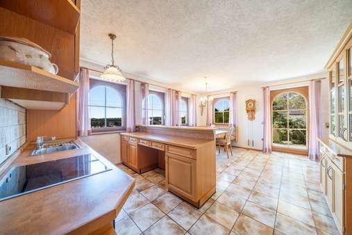 Koch- und Essbereich - Einfamilienhaus in 86453 Dasing mit 228m² kaufen