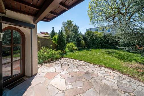Terrasse - Reiheneckhaus in 85591 Vaterstetten mit 172m² kaufen