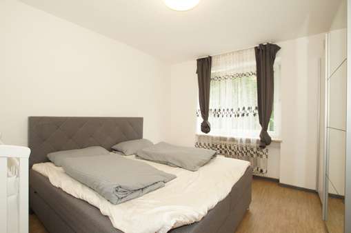 Schlafzimmer - Etagenwohnung in 81475 München mit 60m² kaufen