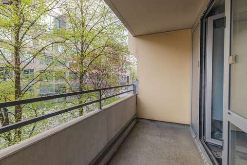 Ostbalkon - Etagenwohnung in 81673 München mit 28m² kaufen