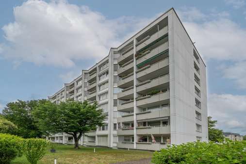 Rückansicht - Erdgeschosswohnung in 81243 München mit 66m² kaufen