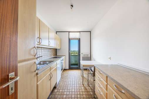 Küche Küche - Dachgeschosswohnung in 81477 München mit 103m² kaufen