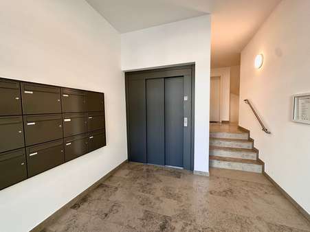Eingangsbereich - Etagenwohnung in 80995 München mit 54m² kaufen